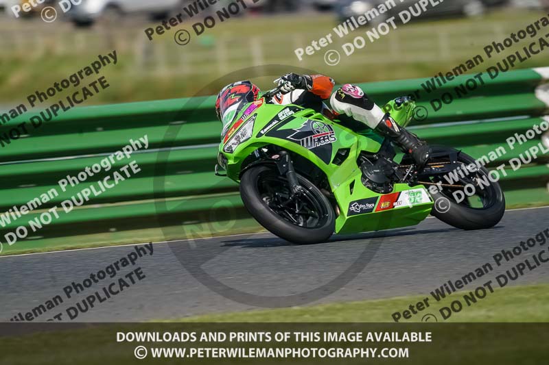 enduro digital images;event digital images;eventdigitalimages;mallory park;mallory park photographs;mallory park trackday;mallory park trackday photographs;no limits trackdays;peter wileman photography;racing digital images;trackday digital images;trackday photos